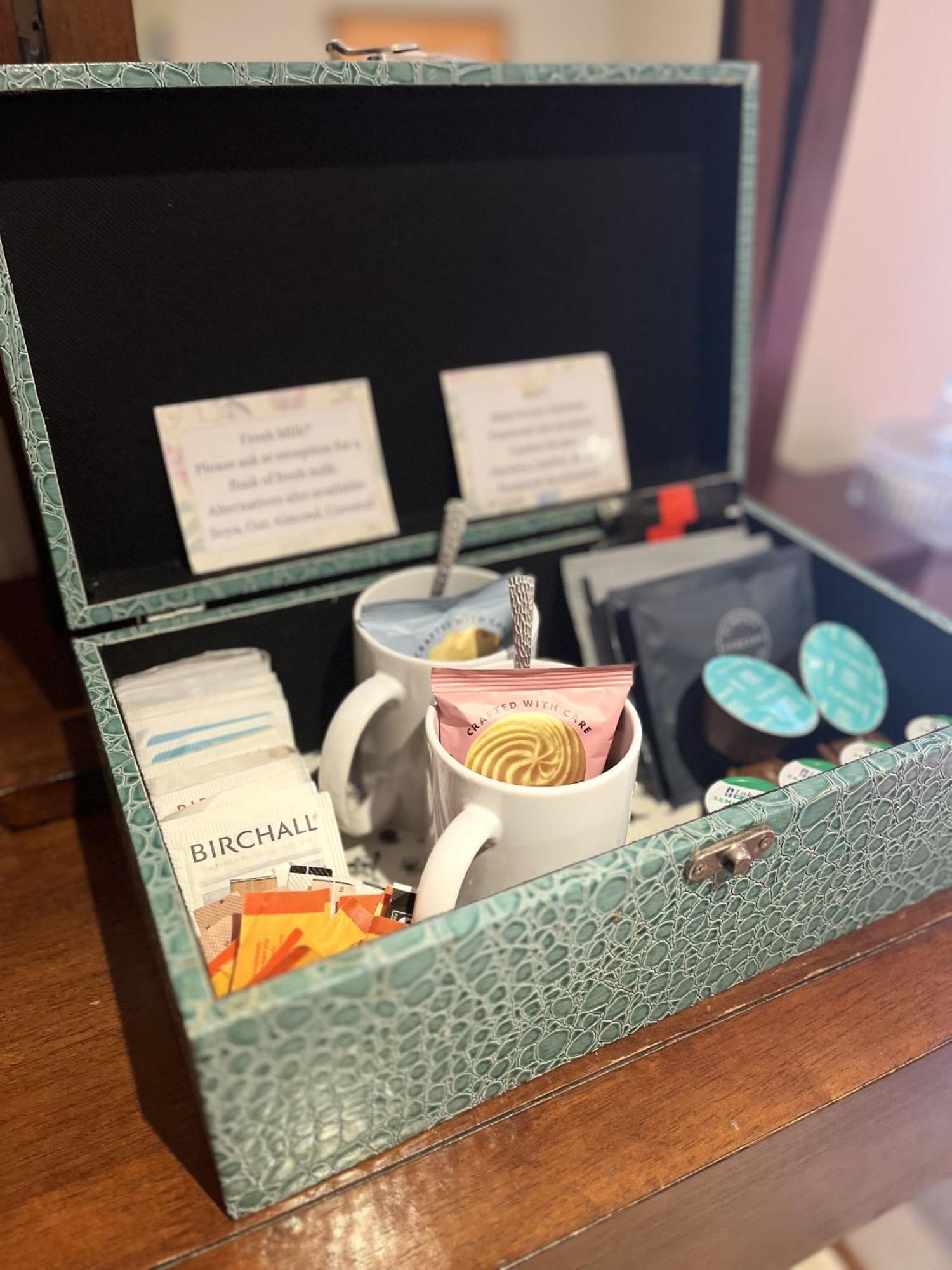 达尔文联排别墅旅馆 什鲁斯伯里 客房 照片 A tea box