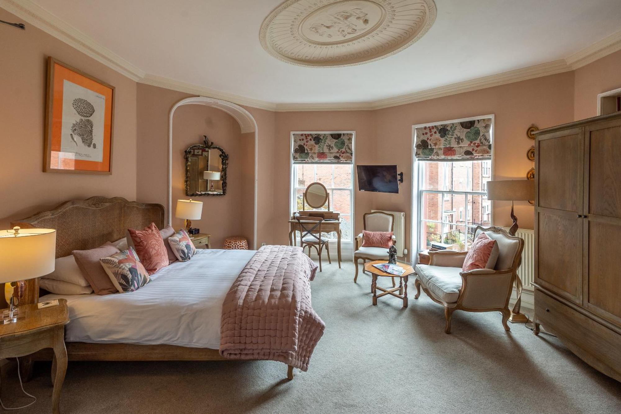 达尔文联排别墅旅馆 什鲁斯伯里 客房 照片 A bedroom at The Swan